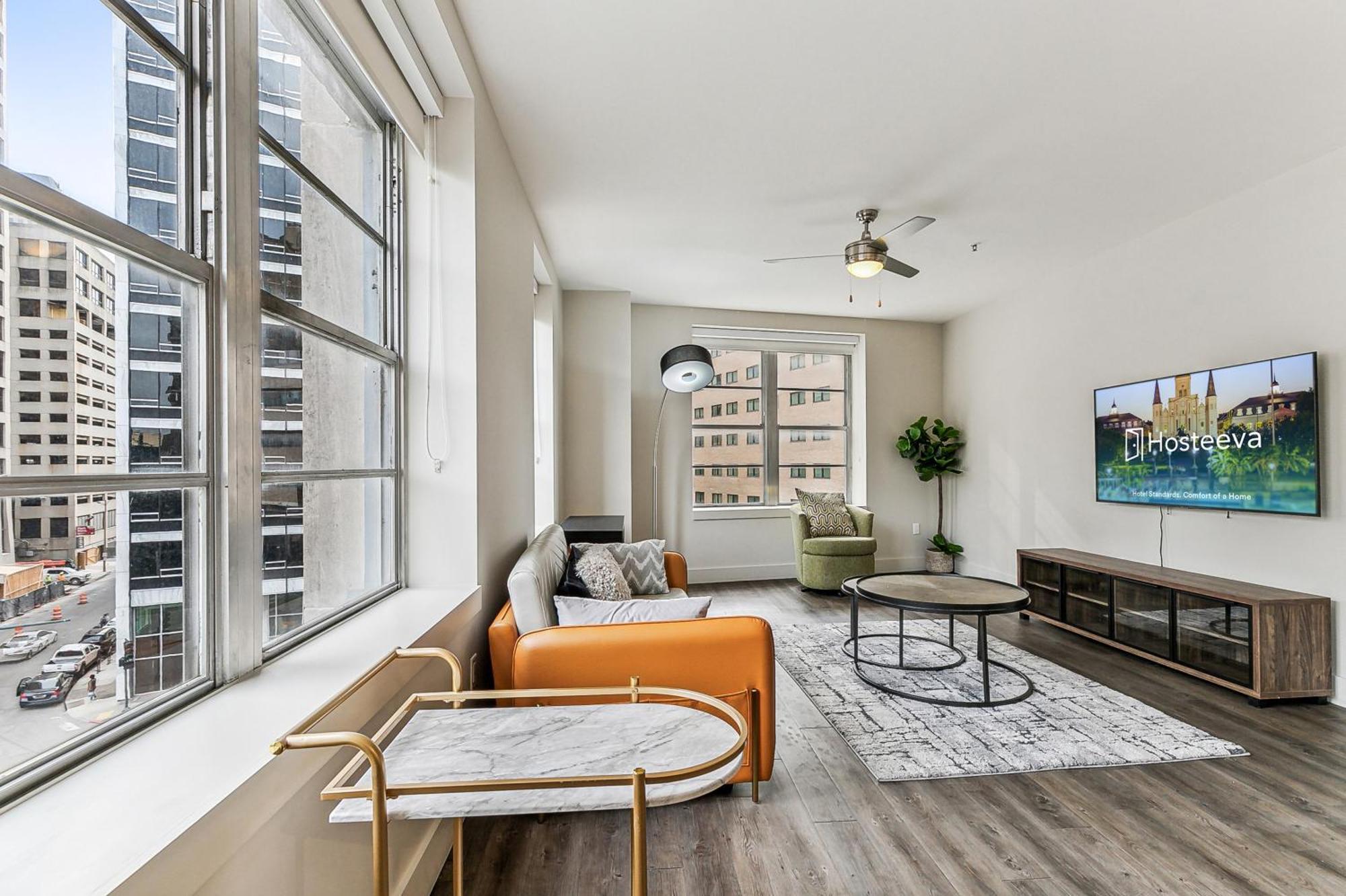 Upscale Condos And Penthouses Close To Canal And Bourbon St 뉴올리언스 외부 사진