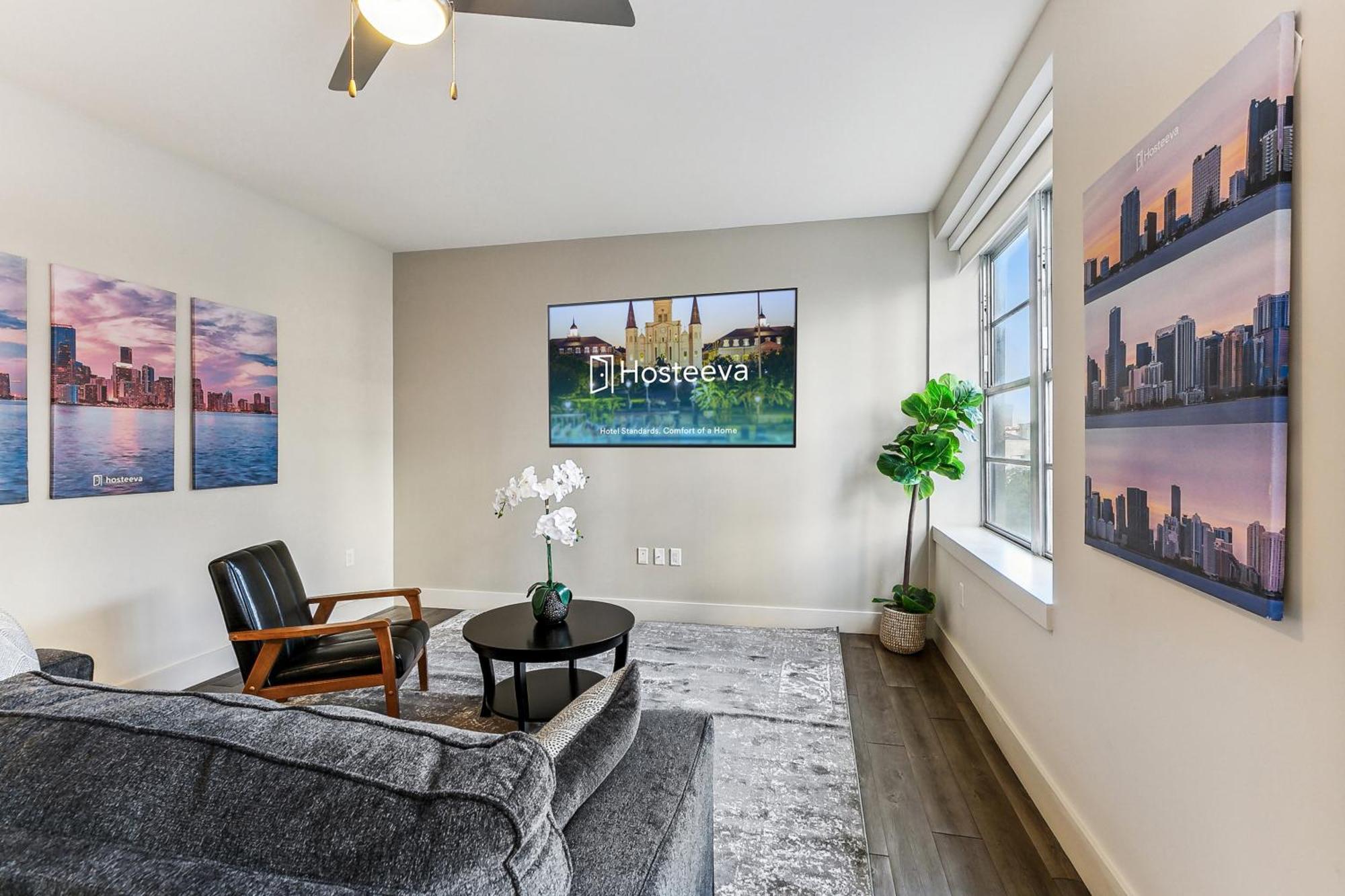 Upscale Condos And Penthouses Close To Canal And Bourbon St 뉴올리언스 외부 사진